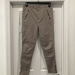 American Eagle Pants (Pre Owned)
